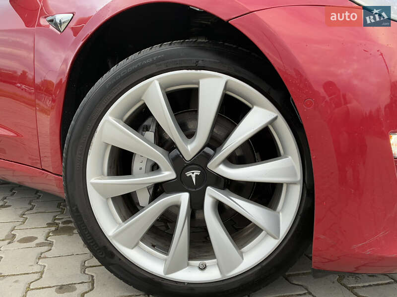 Седан Tesla Model 3 2018 в Дрогобыче фото 13 Седан Tesla Model 3 2018 в Дрогобыче