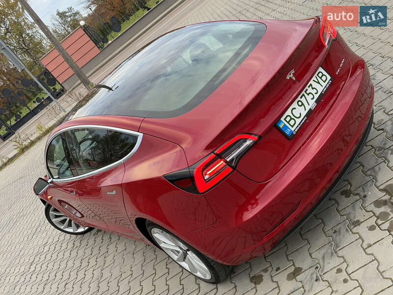 Седан Tesla Model 3 2018 в Дрогобыче фото 43 Седан Tesla Model 3 2018 в Дрогобыче
