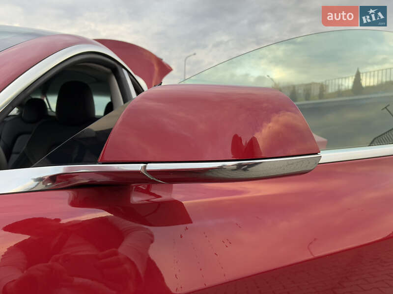 Седан Tesla Model 3 2018 в Дрогобыче фото 76 Седан Tesla Model 3 2018 в Дрогобыче