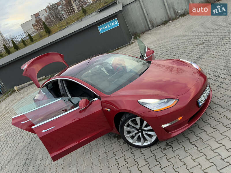 Седан Tesla Model 3 2018 в Дрогобыче фото 80 Седан Tesla Model 3 2018 в Дрогобыче