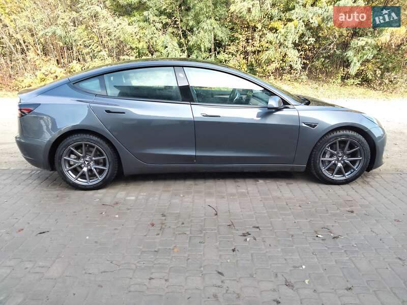 Седан Tesla Model 3 2023 в Тернополі фото 14 Седан Tesla Model 3 2023 в Тернополі