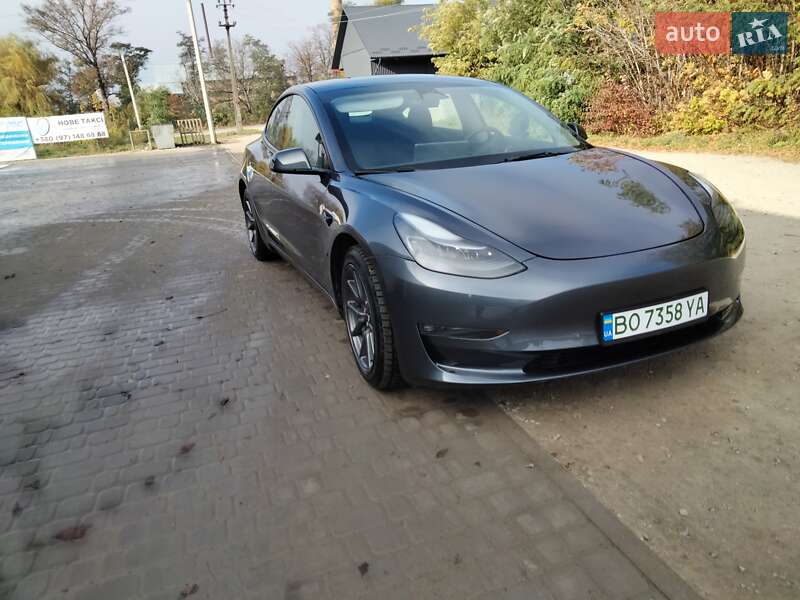 Седан Tesla Model 3 2023 в Тернополі фото 15 Седан Tesla Model 3 2023 в Тернополі