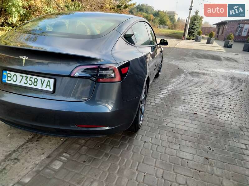 Седан Tesla Model 3 2023 в Тернополі фото 21 Седан Tesla Model 3 2023 в Тернополі