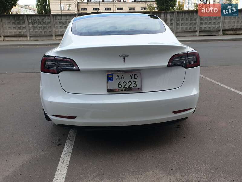 Седан Tesla Model 3 2018 в Киеве фото 2 Седан Tesla Model 3 2018 в Киеве