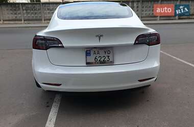 Седан Tesla Model 3 2018 в  фото 2 Седан Tesla Model 3 2018 в