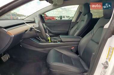 Седан Tesla Model 3 2018 в  фото 7 Седан Tesla Model 3 2018 в