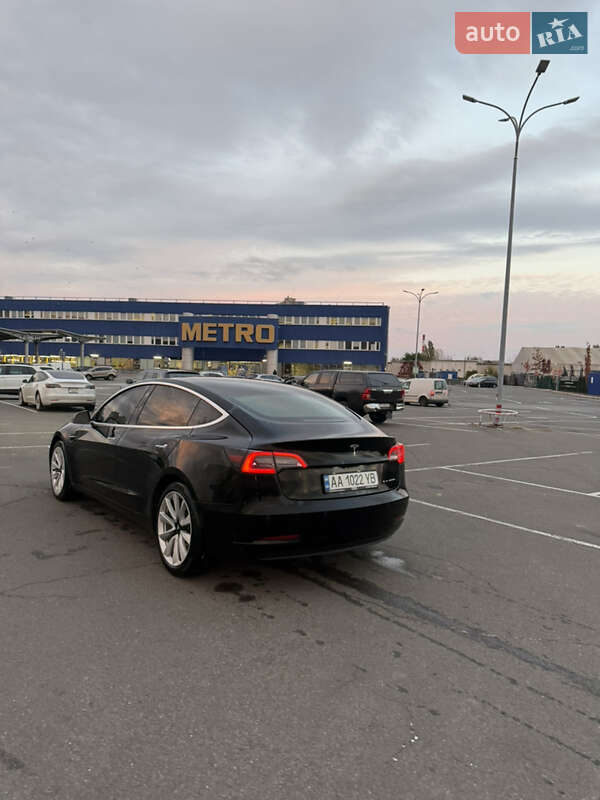 Седан Tesla Model 3 2020 в Киеве фото 23 Седан Tesla Model 3 2020 в Киеве