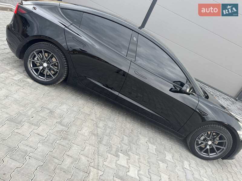 Седан Tesla Model 3 2021 в Калуші фото 13 Седан Tesla Model 3 2021 в Калуші