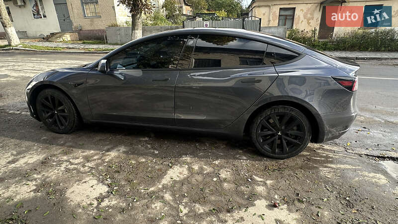 Седан Tesla Model 3 2018 в Дунаївцях