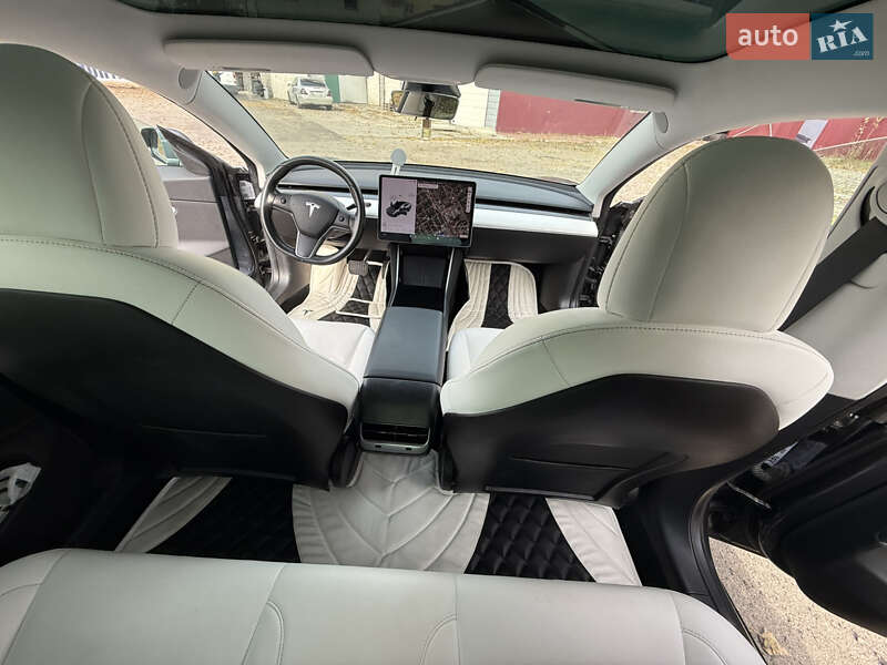 Седан Tesla Model 3 2019 в Киеве фото 11 Седан Tesla Model 3 2019 в Киеве