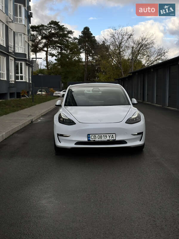 Седан Tesla Model 3 2022 в Чернигове фото 3 Седан Tesla Model 3 2022 в Чернигове