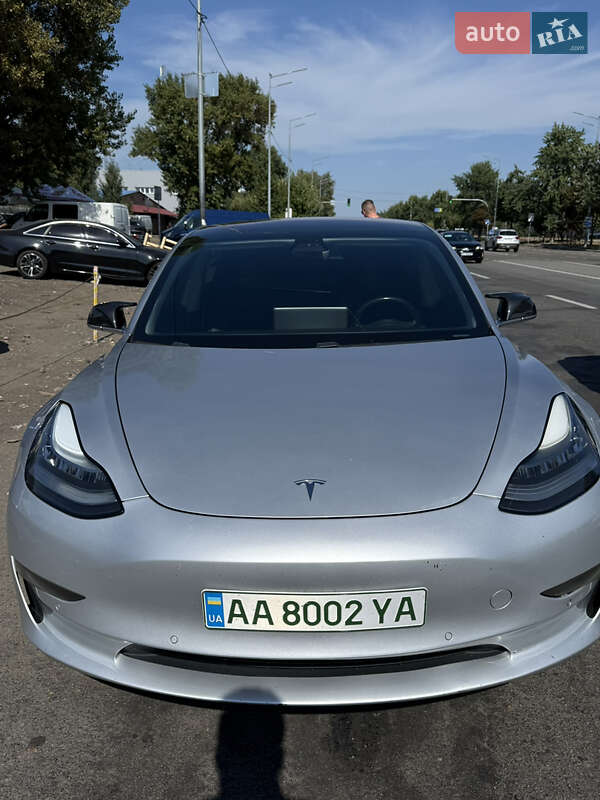 Tesla Model 3 2018 Tesla Model 3 2018