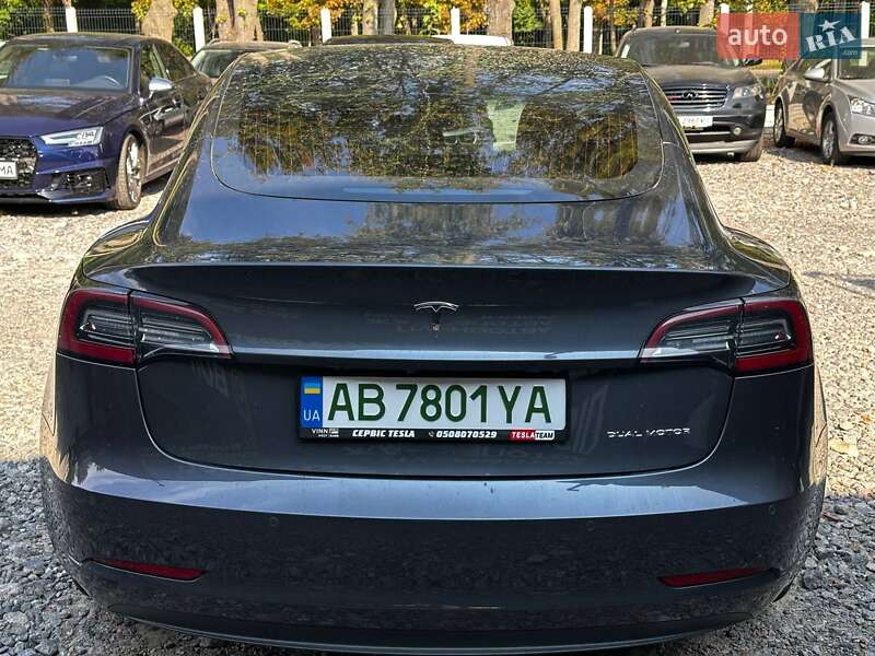 Седан Tesla Model 3 2019 в Вінниці