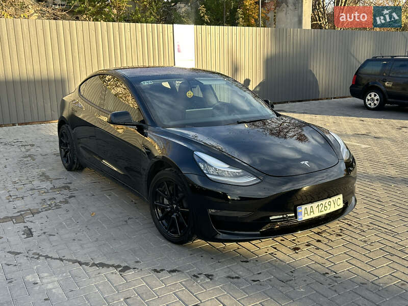 Седан Tesla Model 3 2018 в Кам'янець-Подільському фото 3 Седан Tesla Model 3 2018 в Кам'янець-Подільському