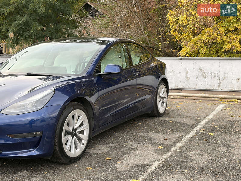 Седан Tesla Model 3 2020 в Полтаві фото 4 Седан Tesla Model 3 2020 в Полтаві