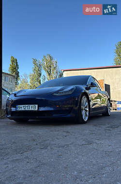 Седан Tesla Model 3 2018 в Одессе