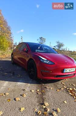 Седан Tesla Model 3 2022 в Стрые