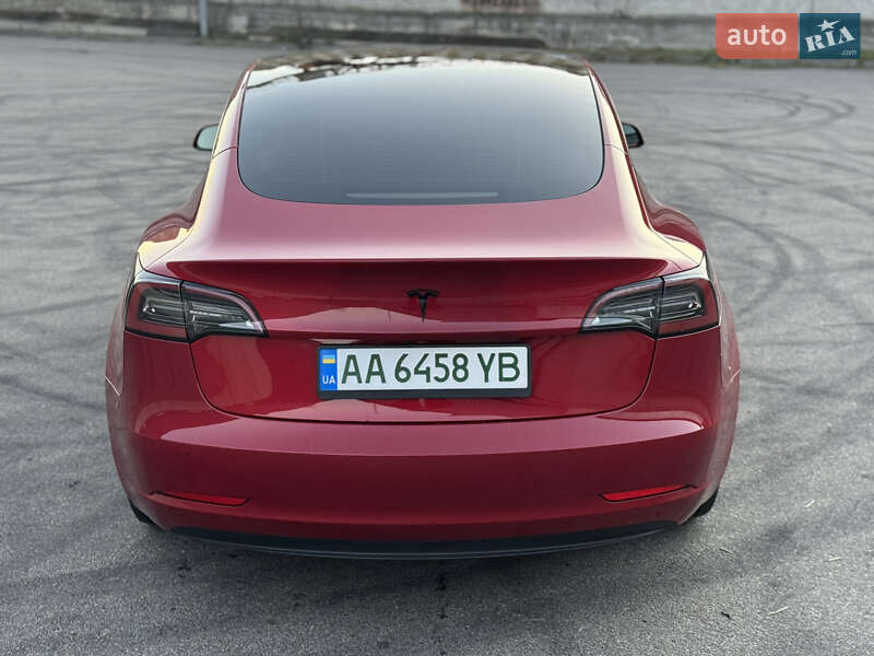 Седан Tesla Model 3 2023 в Киеве фото 6 Седан Tesla Model 3 2023 в Киеве