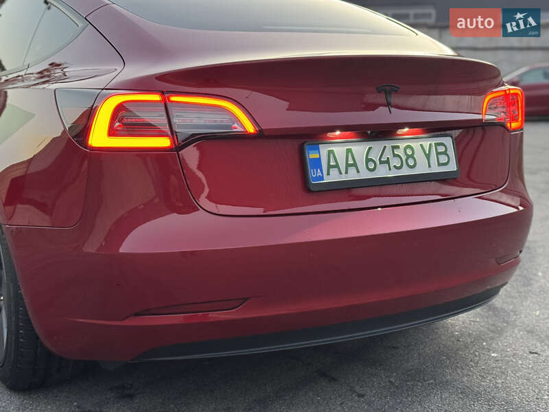 Седан Tesla Model 3 2023 в Киеве фото 14 Седан Tesla Model 3 2023 в Киеве