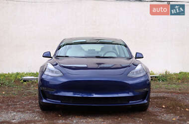 Седан Tesla Model 3 2020 в Полтаве