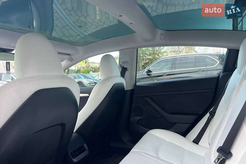 Седан Tesla Model 3 2023 в Ивано-Франковске фото 14 Седан Tesla Model 3 2023 в Ивано-Франковске