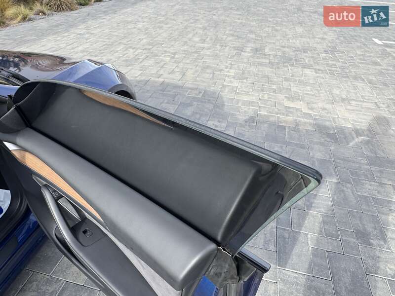 Седан Tesla Model 3 2021 в Луцьку