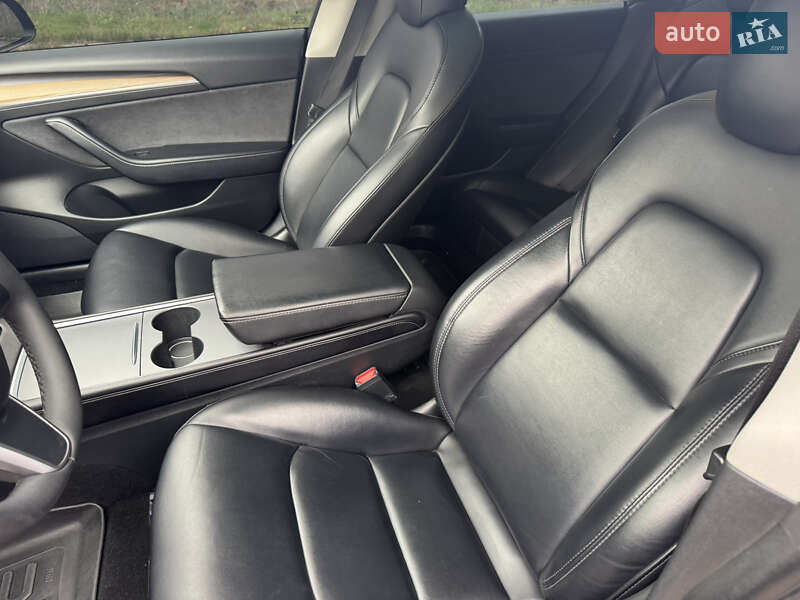 Седан Tesla Model 3 2021 в Одесі фото 19 Седан Tesla Model 3 2021 в Одесі