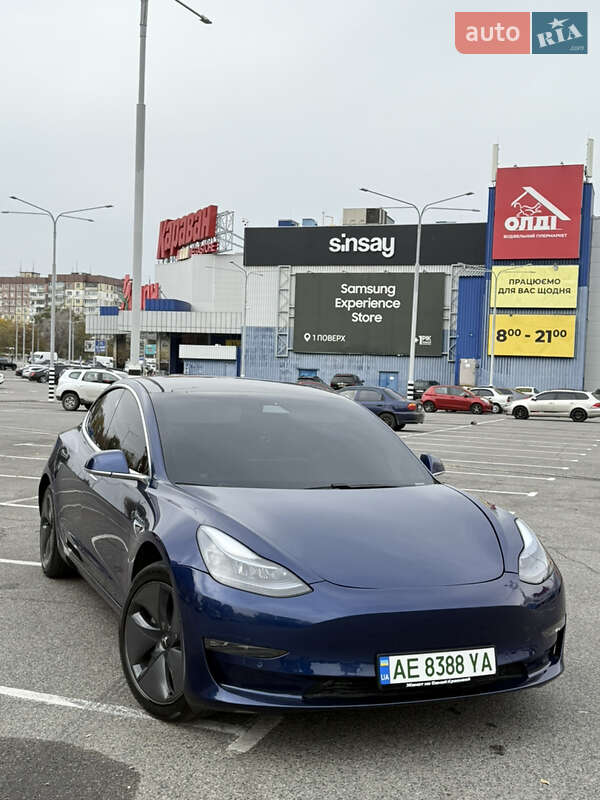 Седан Tesla Model 3 2020 в Дніпрі фото 2 Седан Tesla Model 3 2020 в Дніпрі