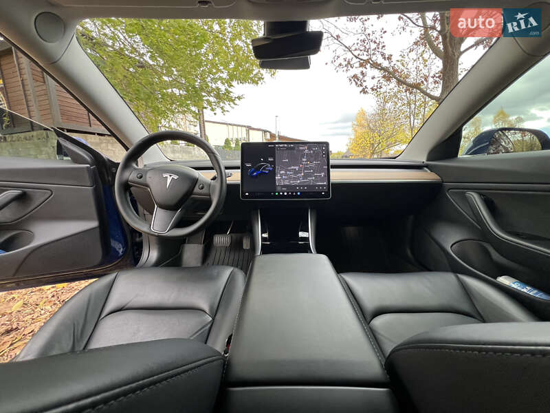 Седан Tesla Model 3 2020 в Дубно фото 14 Седан Tesla Model 3 2020 в Дубно
