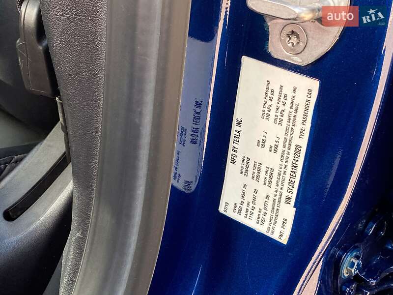 Седан Tesla Model 3 2019 в Киеве фото 24 Седан Tesla Model 3 2019 в Киеве