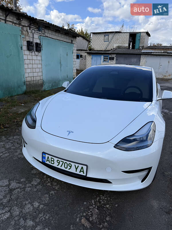 Седан Tesla Model 3 2019 в Ладыжине фото 2 Седан Tesla Model 3 2019 в Ладыжине