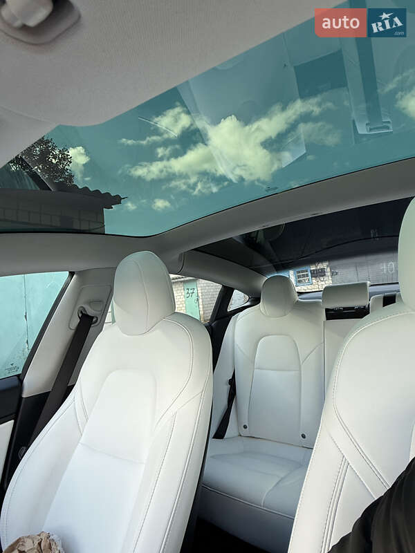 Седан Tesla Model 3 2019 в Ладыжине фото 33 Седан Tesla Model 3 2019 в Ладыжине