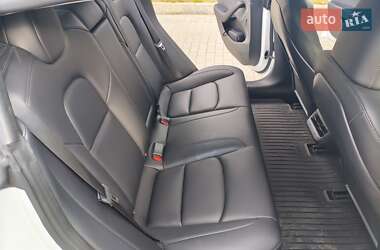 Седан Tesla Model 3 2023 в Вінниці