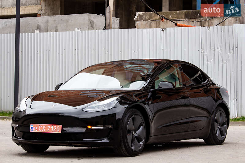 Седан Tesla Model 3 2021 в Львові фото 5 Седан Tesla Model 3 2021 в Львові