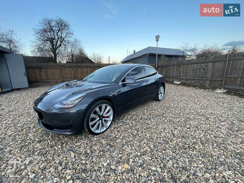 Седан Tesla Model 3 2018 в Коломые фото 10 Седан Tesla Model 3 2018 в Коломые