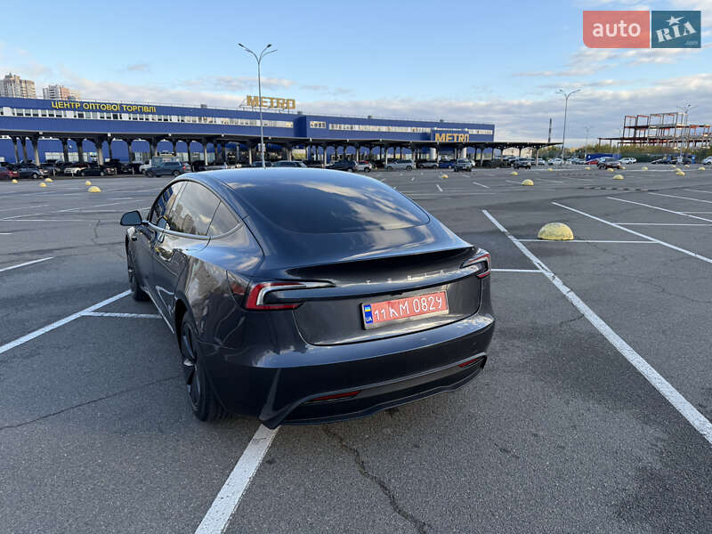 Седан Tesla Model 3 2024 в Києві фото 8 Седан Tesla Model 3 2024 в Києві