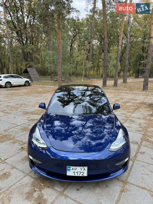 Седан Tesla Model 3 2021 в Полтаве