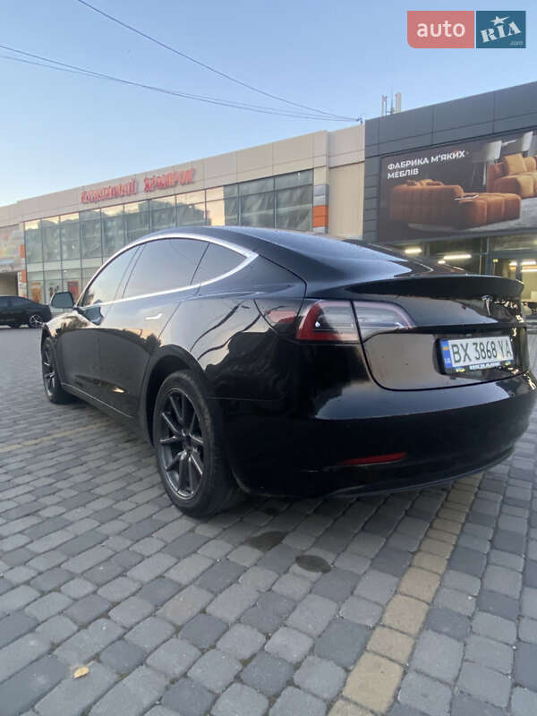 Седан Tesla Model 3 2018 в Хмельницькому фото 5 Седан Tesla Model 3 2018 в Хмельницькому