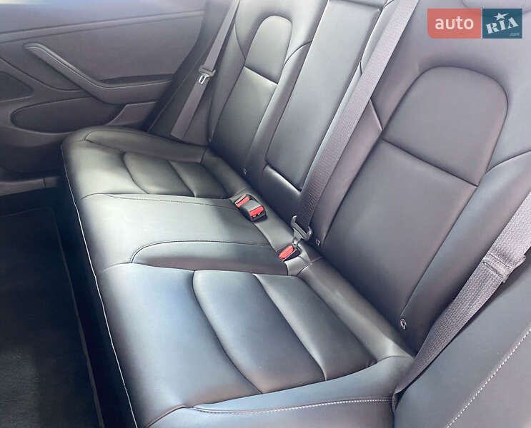 Седан Tesla Model 3 2020 в Львове фото 17 Седан Tesla Model 3 2020 в Львове