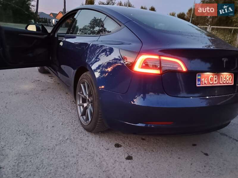 Седан Tesla Model 3 2022 в Самборі фото 5 Седан Tesla Model 3 2022 в Самборі