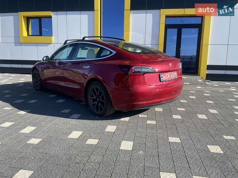 Седан Tesla Model 3 2019 в Тернополе фото 4 Седан Tesla Model 3 2019 в Тернополе