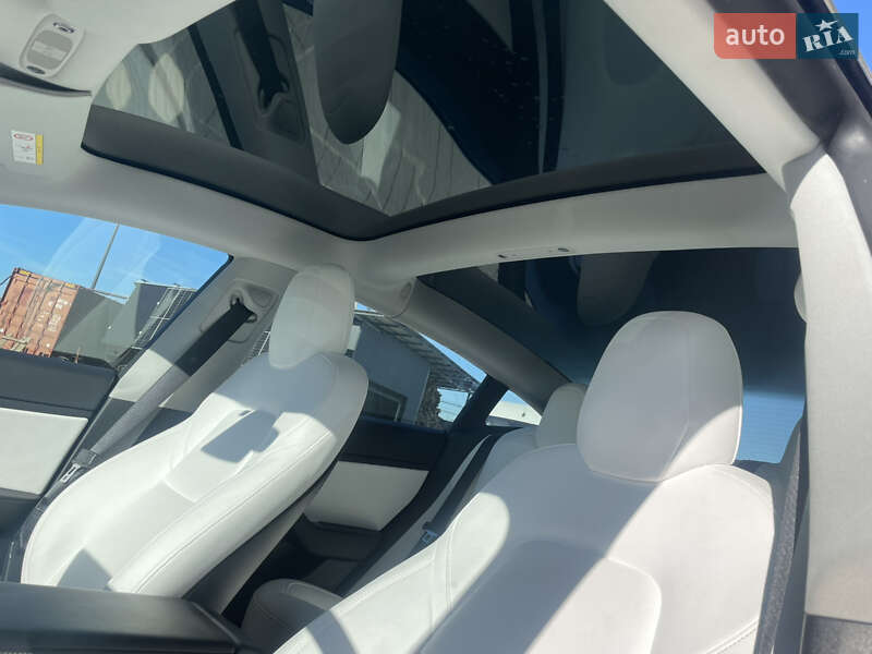 Седан Tesla Model 3 2019 в Тернополе фото 16 Седан Tesla Model 3 2019 в Тернополе