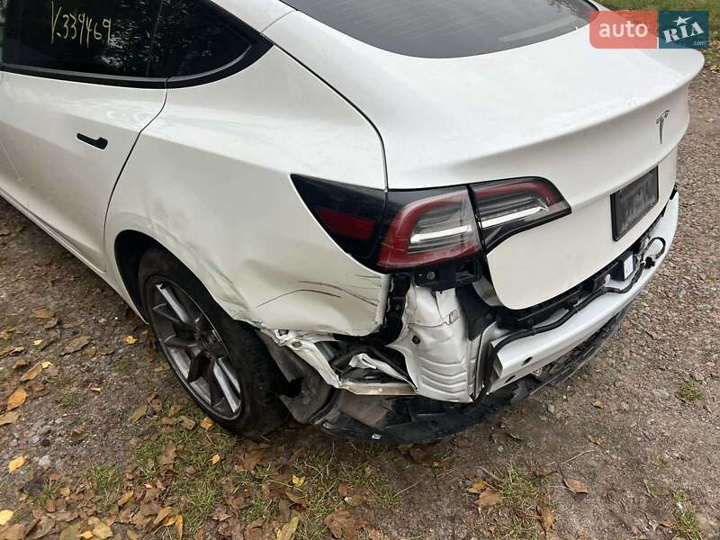 Седан Tesla Model 3 2022 в Киеве фото 13 Седан Tesla Model 3 2022 в Киеве