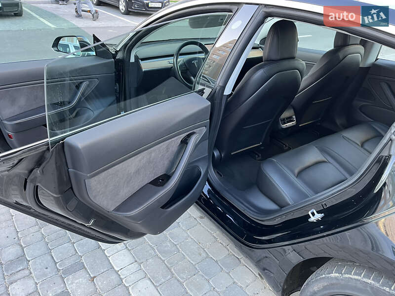 Седан Tesla Model 3 2018 в Виннице фото 25 Седан Tesla Model 3 2018 в Виннице