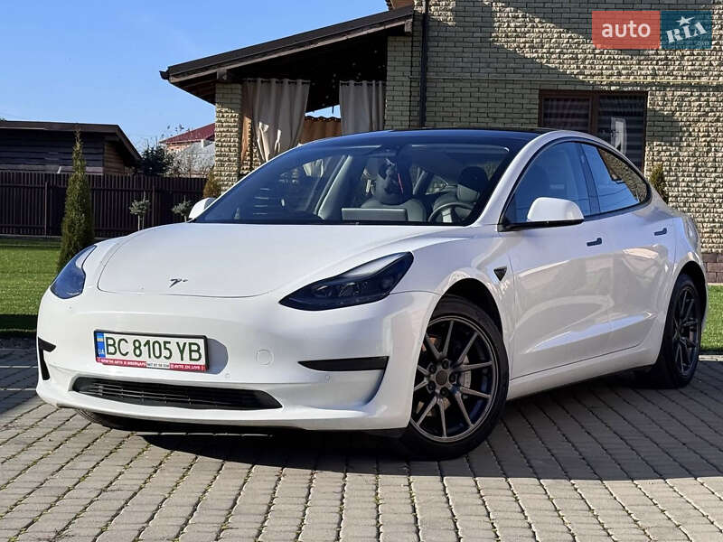 Седан Tesla Model 3 2022 в Стрию фото 8 Седан Tesla Model 3 2022 в Стрию