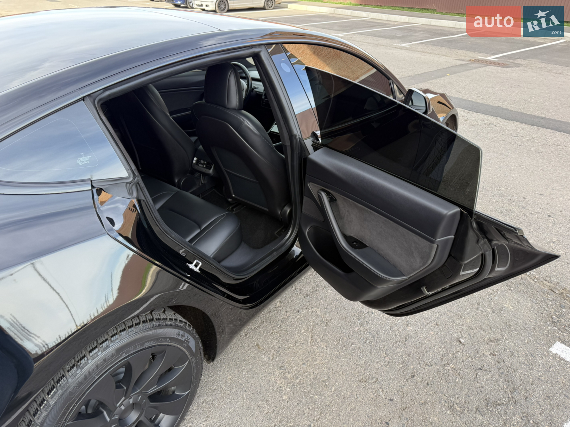 2019 Tesla Model 3 - мініатюра 9