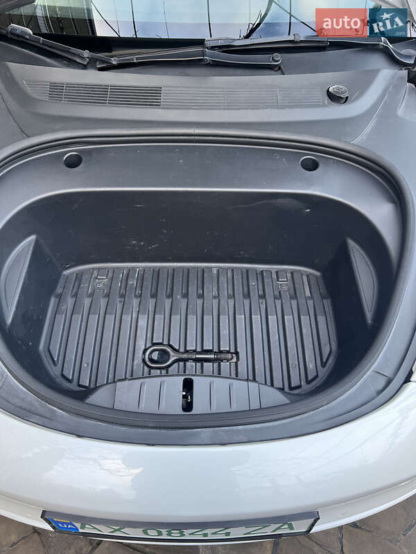 Седан Tesla Model 3 2021 в Харькове фото 7 Седан Tesla Model 3 2021 в Харькове