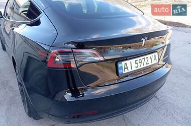 Седан Tesla Model 3 2023 в Днепре
