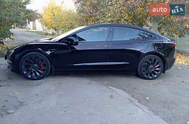 Седан Tesla Model 3 2023 в Днепре