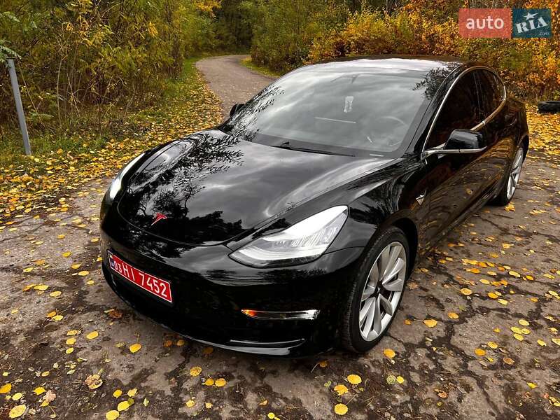 Седан Tesla Model 3 2018 в Ковеле